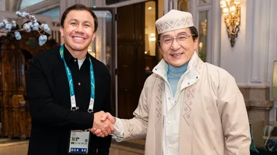 Геннадий Головкин и Джеки Чан, фото - Новости Zakon.kz от 23.02.2026 07:18