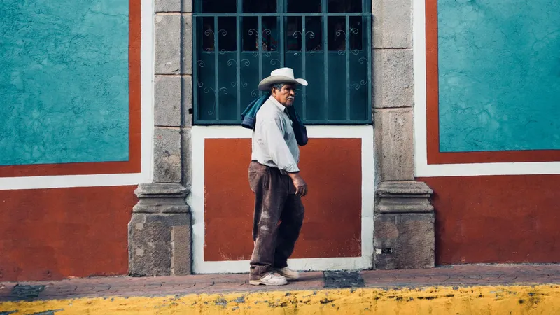 Беспорядки и хаос в Мексике: МИД сделал заявление для казахстанцев