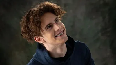 Михаила Шайдорова торжественно встретили в аэропорту Астаны