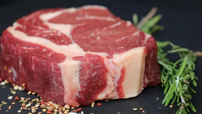 мясо, долголетие, врач, совет специалиста, фото - Новости Zakon.kz от 27.02.2026 19:15