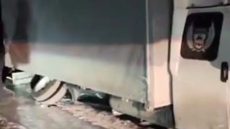 Водителю большегруза пришлось вызывать спасателей в Карагандинской области