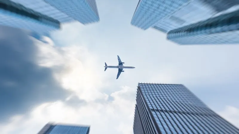 Казахстан готовит пути эвакуации из Ирана через три страны