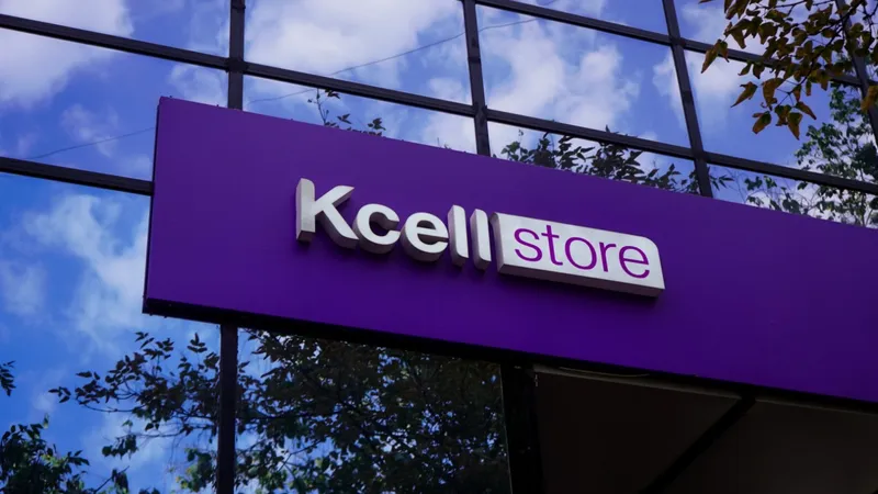 Абонентам Kcell и activ начисляют бесплатный роуминг-пакет в странах Ближнего Востока