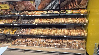 хлеб в магазине, фото - Новости Zakon.kz от 03.03.2026 17:12
