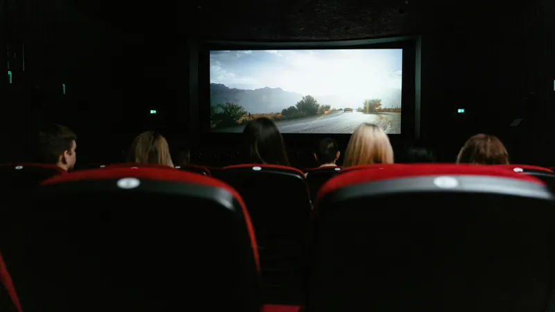 Изменились правила выдачи прокатного удостоверения на фильм