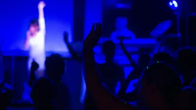 Российским артистам могут запретить использовать англоязычные псевдонимы