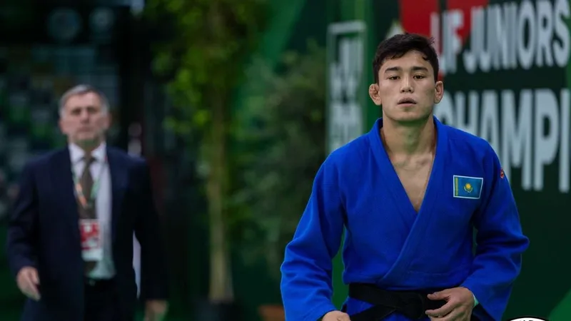 Казахстанский дзюдоист Адилет Алмат завоевал "золото" Гран-при в Австрии
