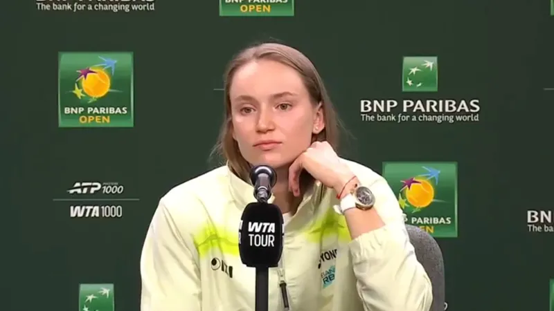 Скандал в Сети или недоразумение: Рыбакина поставила точку после инцидента на награждении