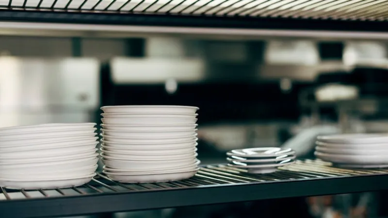 Неприятный запах и плохая еда: скандал в сельской школе Туркестанской области