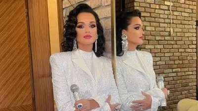 Певица Слава резко сменила имидж и показала смелую стрижку