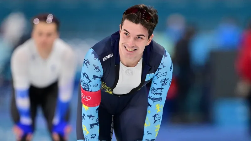 Казахстанец Кошкин второй год подряд стал чемпионом "Серебряного шара"