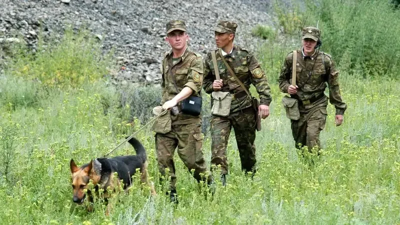 Сколько казахстанцев призовут на воинские сборы в Погранслужбу в 2026 году