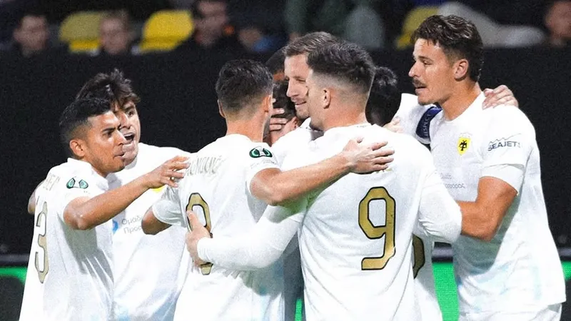 АЕК первым гарантировал себе место в четвертьфинале Лиги конференций