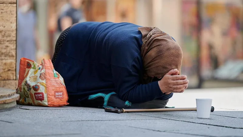 Попрошайки начнут получать штрафы и тюремные сроки в Азербайджане