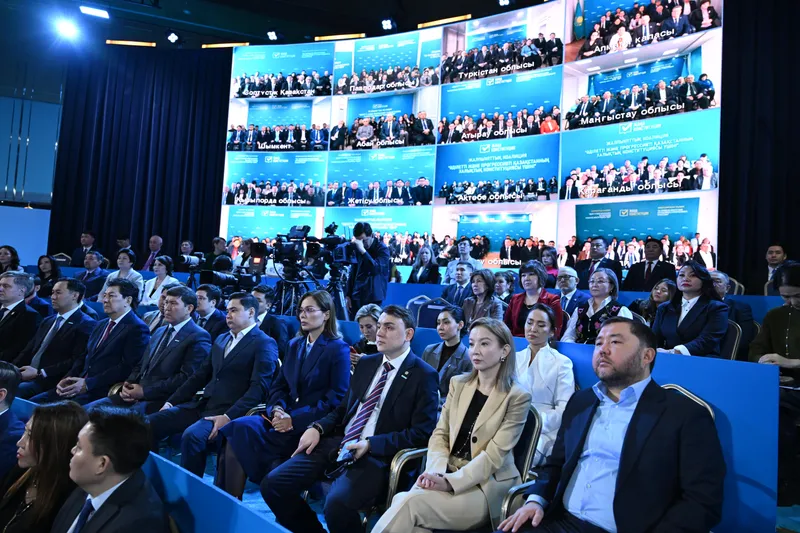 обсуждение новой Конституции, фото - Новости Zakon.kz от 13.03.2026 14:58