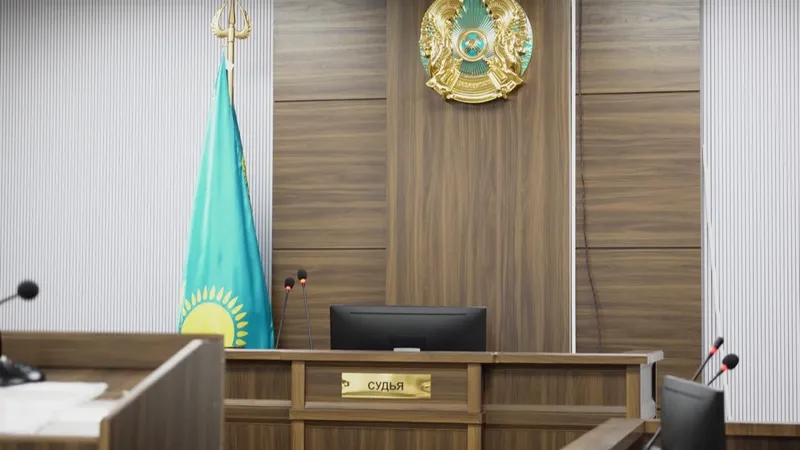 В Астане начался суд над блогерами Жанабыловыми