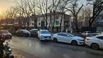 автобус, машины, ДТП, фото - Новости Zakon.kz от 13.03.2026 17:07