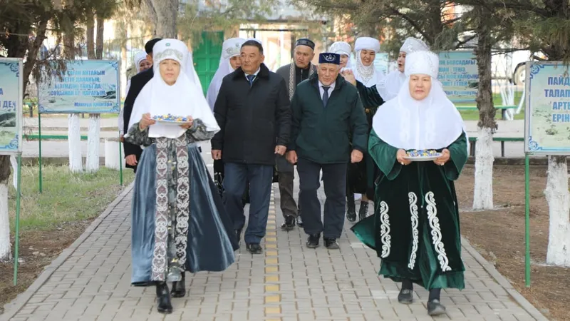 В Туркестанской области и после обеда поток голосующих не уменьшается