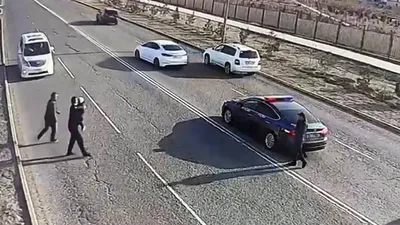 Полицейские помогли вернуть четырехлетнего ребенка родителям в Актау  , фото - Новости Zakon.kz от 15.03.2026 18:56