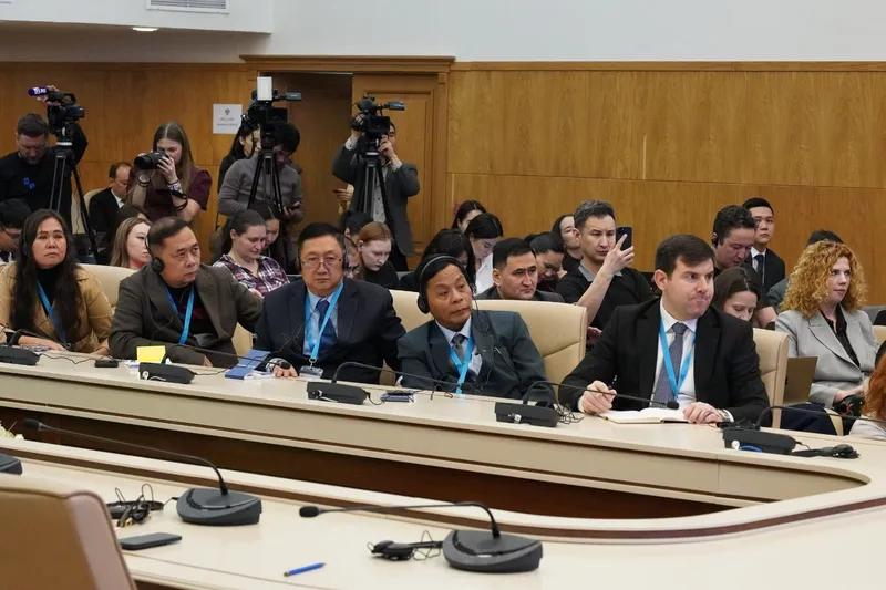 итоги референдума, фото - Новости Zakon.kz от 16.03.2026 12:05