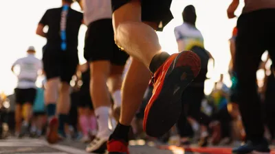 Ошибки бегунов, приводящие к обезвоживанию, фото - Новости Zakon.kz от 16.03.2026 14:02