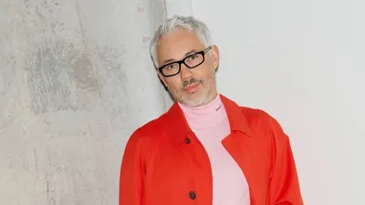 Александр Рогов дал новый совет модницам, фото - Новости Zakon.kz от 18.03.2026 20:23