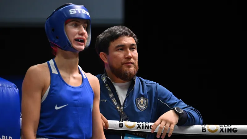 Казахстанские боксерши тренируются вместе с атлетками из России, Турции и Европы