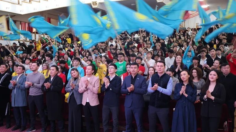 На форуме в Алматы указали на важную роль молодежи в принятии новой Конституции