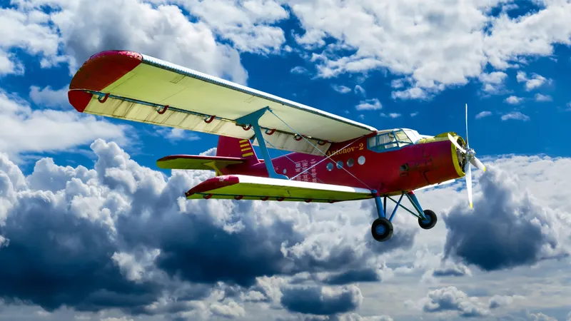 Разработать госпрограмму развития малой авиации в Казахстане предлагает депутат