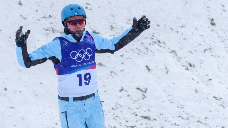 16-летний Асан Асылхан стал чемпионом мира по фристайл-акробатике среди юниоров