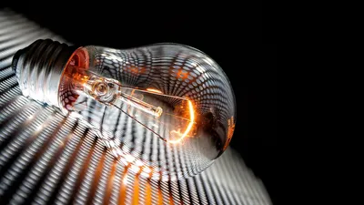 лампочка, фото - Новости Zakon.kz от 22.03.2026 12:04