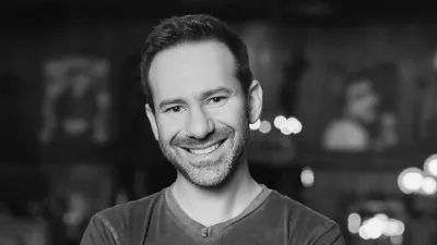 В возрасте 43 лет скончался владелец OnlyFans , фото - Новости Zakon.kz от 23.03.2026 18:53