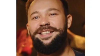 Пропал после ночи в баре: в Гонконге ищут уроженца Атырау, фото - Новости Zakon.kz от 23.03.2026 21:20