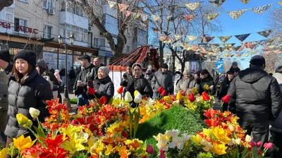 Робот-келин Наурызгуль, миллионы цветов и VR/AR: чем удивили Петропавловск и Актау горожан на праздниках