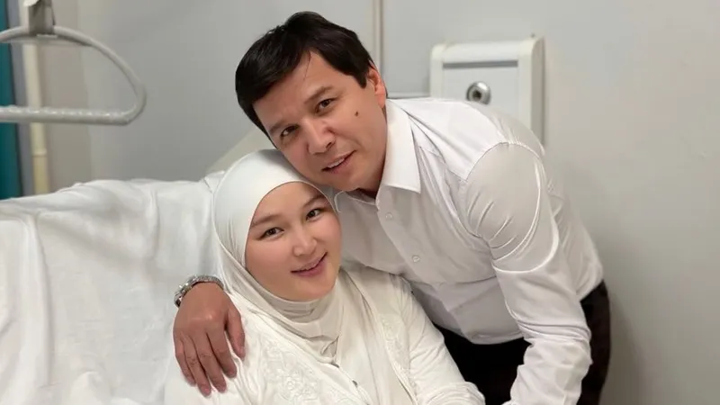 Певец Абай Бегей стал отцом восьмой раз