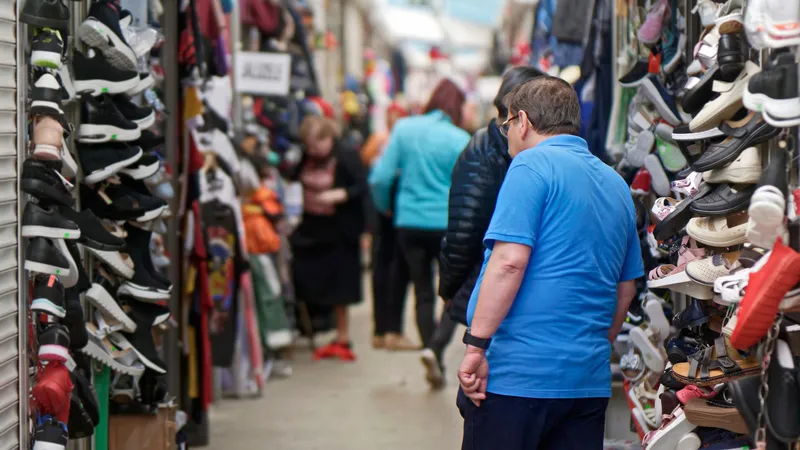 Больше 50 предпринимателей наказаны за некачественные товары и услуги в Западном Казахстане
