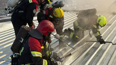 Крупный пожар тушат близ барахолки в Алматы, фото - Новости Zakon.kz от 28.03.2026 16:12