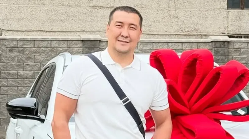 Блогер Адилетхан Молдахан арестован на 10 суток