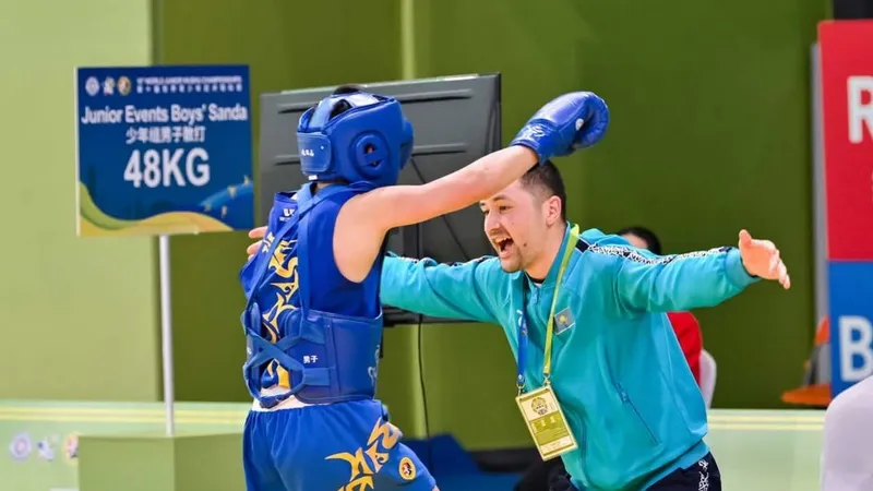 Сборную Казахстана по ушу встретили в Алматы после исторического триумфа в Китае