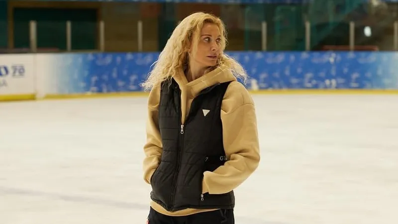 Этери Тутберидзе показала подготовку к шоу, которое отменили в Казахстане