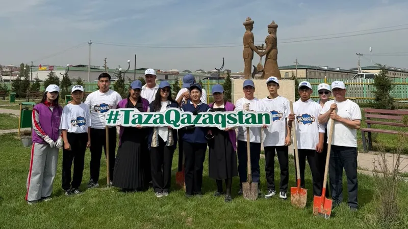 В Туркестанской области в рамках проекта "Таза Қазақстан" проведены работы по озеленению
