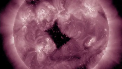 корональная дыра на Солнце, фото - Новости Zakon.kz от 02.04.2026 15:13