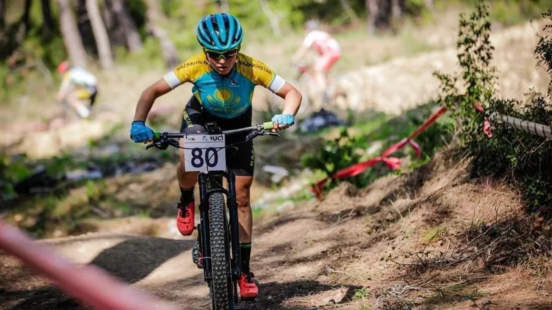 На трассах Шымкента разыгрываются медали чемпионата Казахстана по маунтинбайку