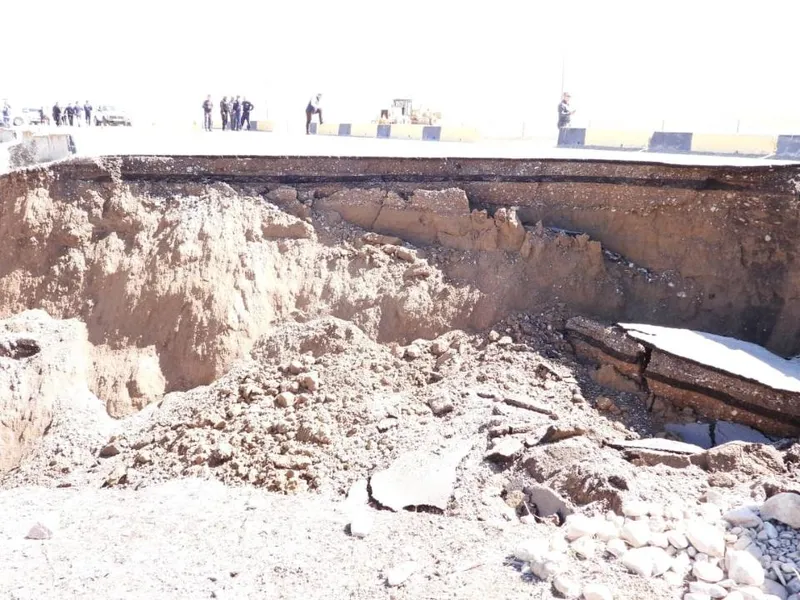 обрушенная дорога в Алматинской области, фото - Новости Zakon.kz от 03.04.2026 15:03