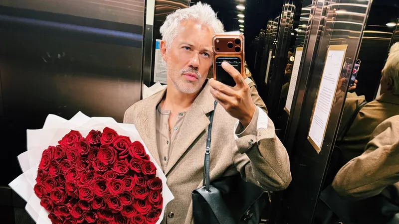 Стилист показал, как заменить дорогие ветровки доступными вариантами