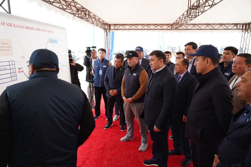 запуск строительства дороги в Туркестанской области, фото - Новости Zakon.kz от 06.04.2026 17:24