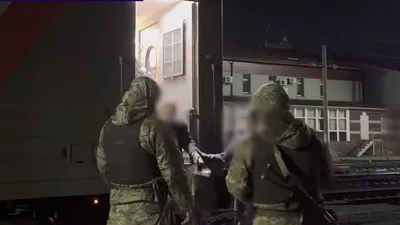 экстрадированный из России в Казахстан преступник, фото - Новости Zakon.kz от 06.04.2026 12:25