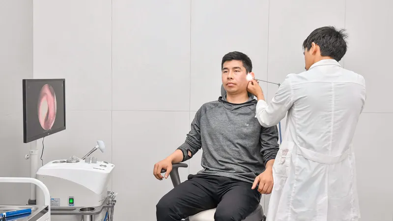 Qarmet открыл бесплатную поликлинику для металлургов