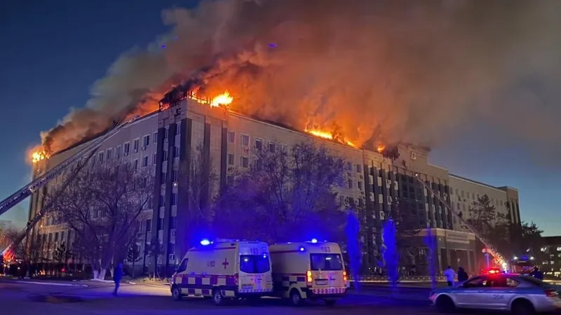 После пожара в акимате Актюбинской области его работа под вопросом
