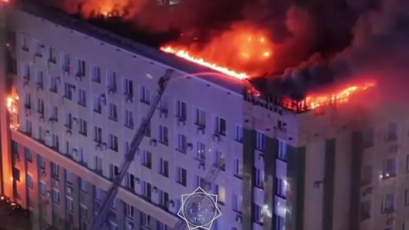 Асхат Шахаров сделал ряд заявлений после крупного пожара в акимате Актюбинской области